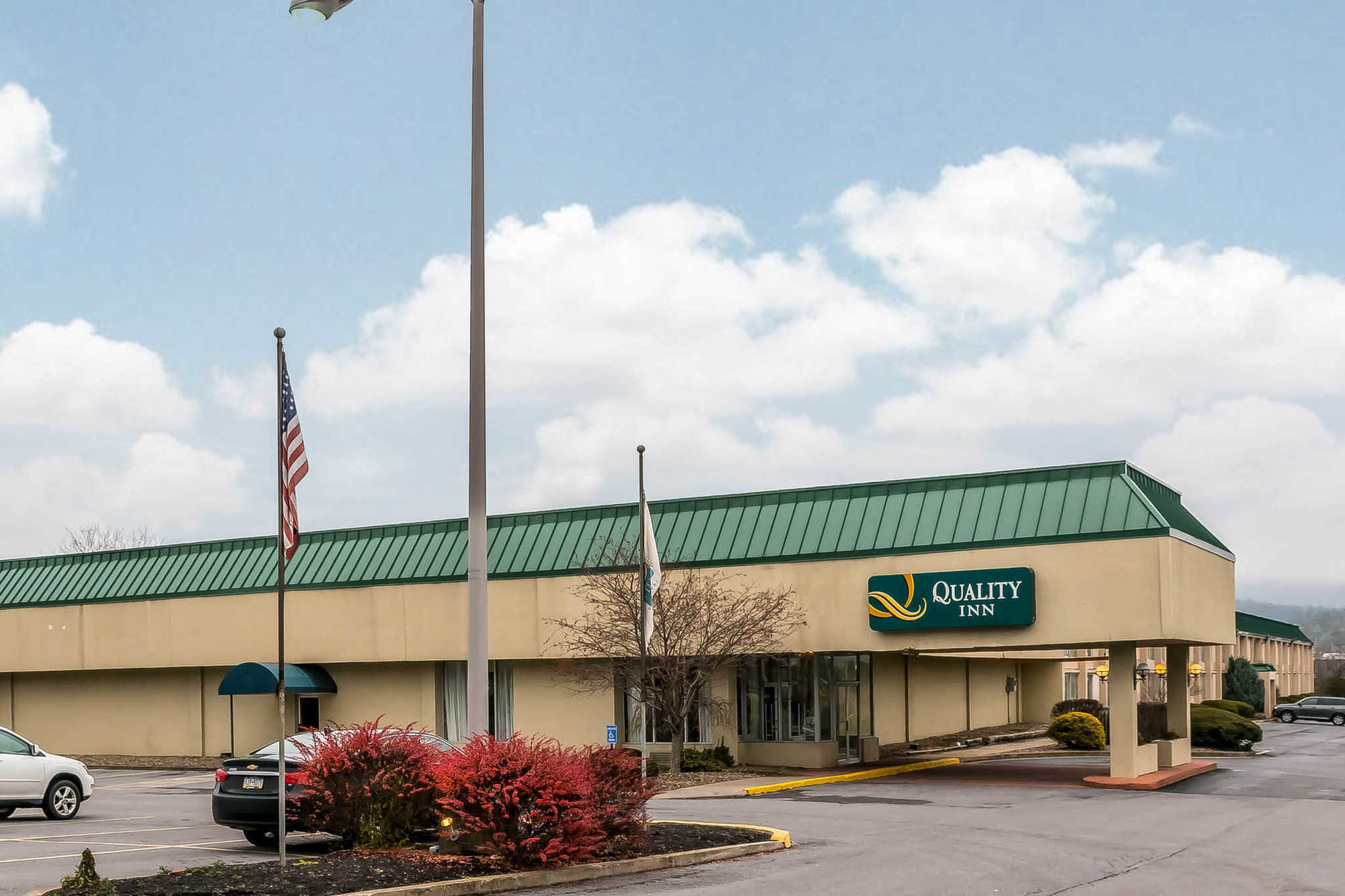 Baymont By Wyndham Milesburg Hotel Exterior foto